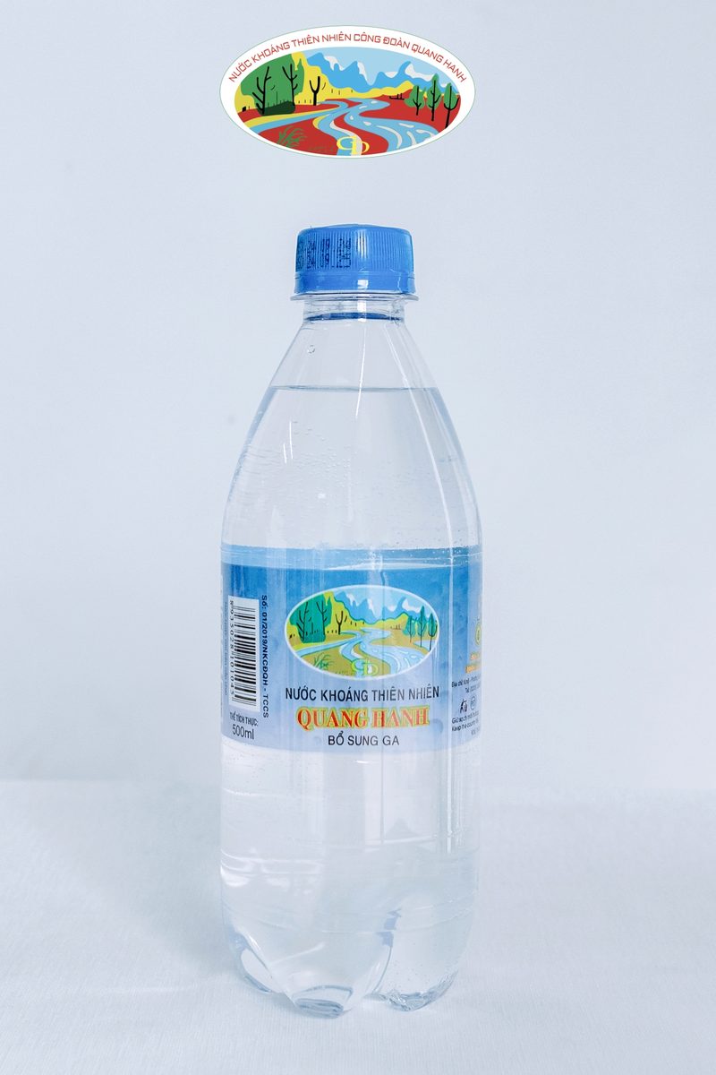 Nước khoáng Quang Hanh 500ml